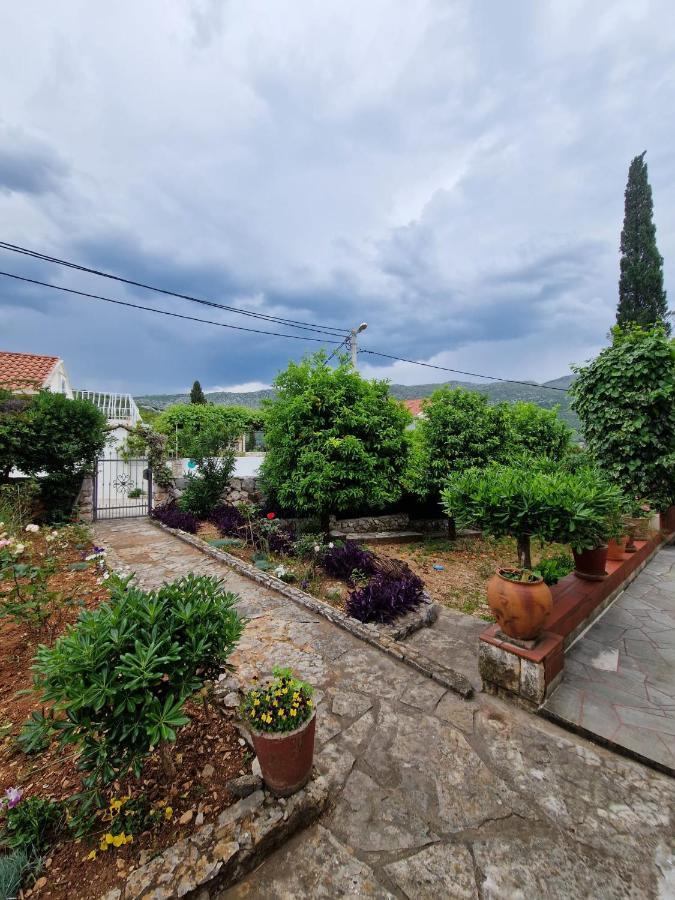 Vizmeg Holiday Home Дубровник Екстериор снимка