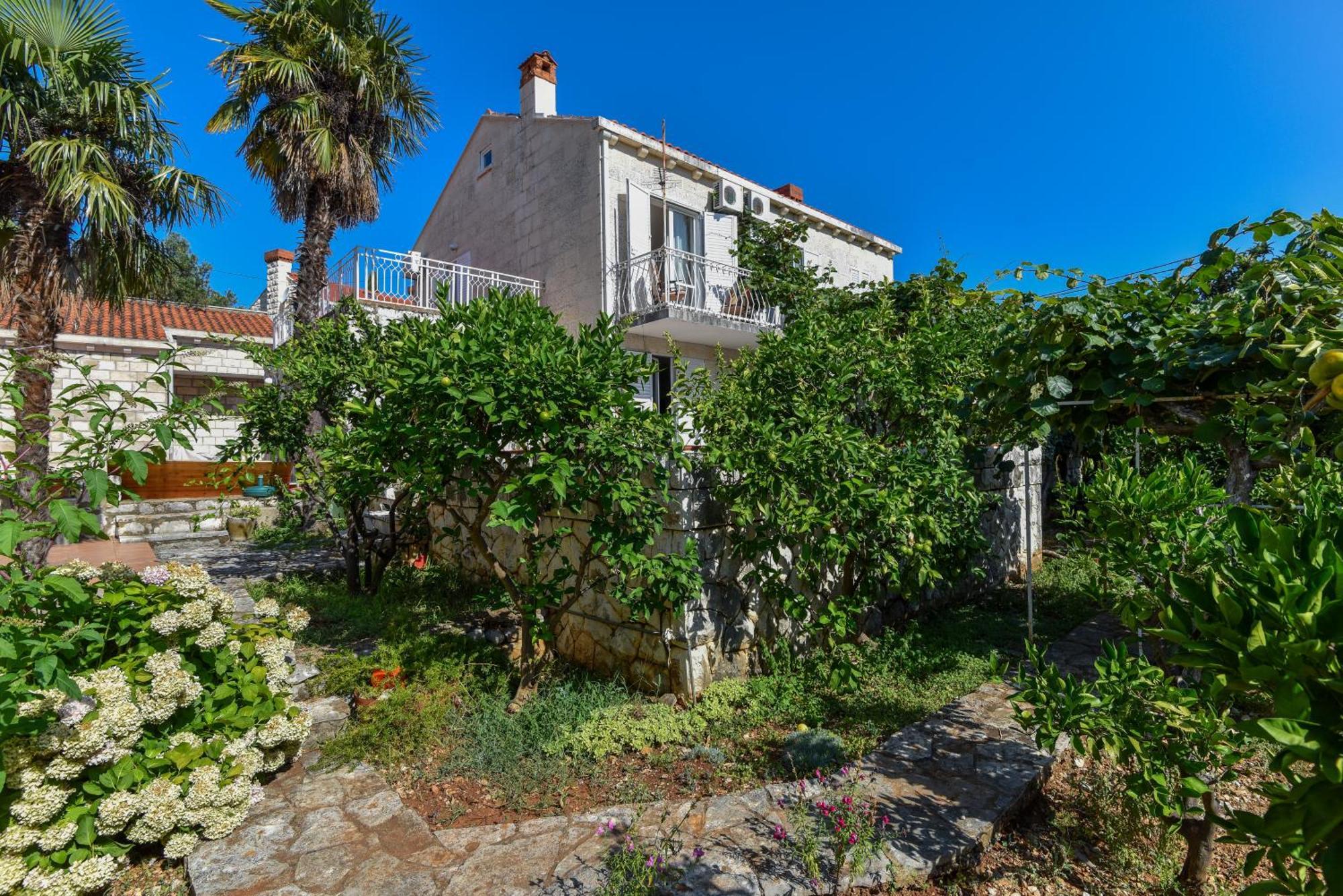 Vizmeg Holiday Home Дубровник Екстериор снимка